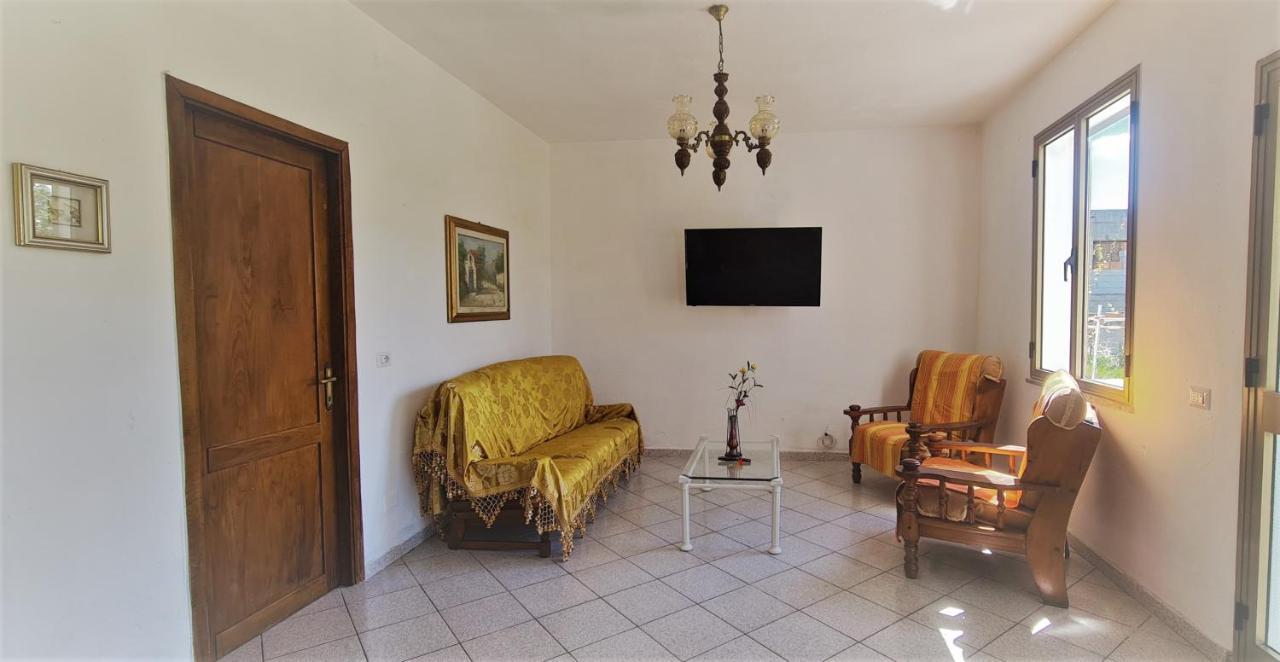 Cosy Home With Private Parking By The Sea Siniscola Dış mekan fotoğraf